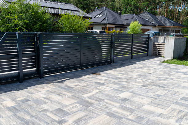 Best Local Driveway Pavers  in Sharon, MS